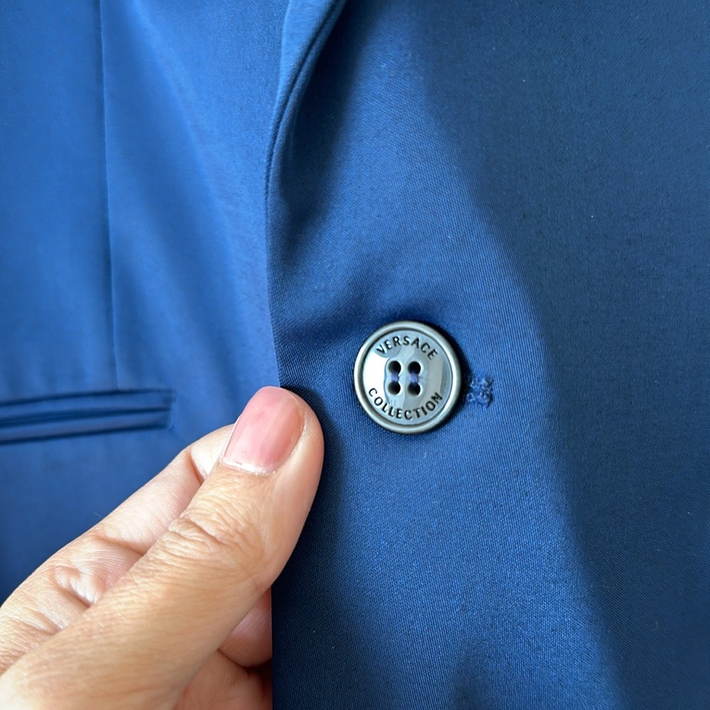 Blue jacket - Picture 3 of 3
